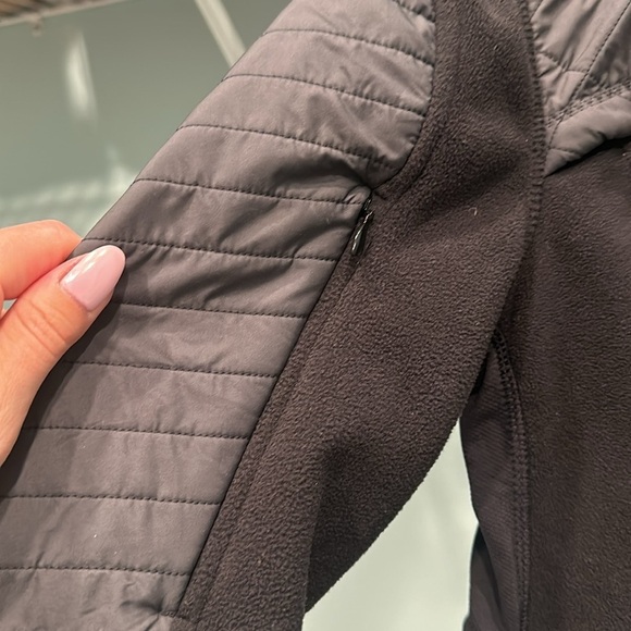 Lululemon vintage fleece jacket - Picture 6 of 10